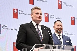 Opozice kritizuje Turkův záskok za ministra. Uděle...